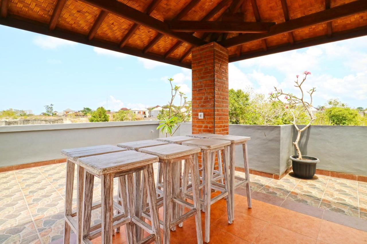 Clover Bali House Ungasan Buitenkant foto