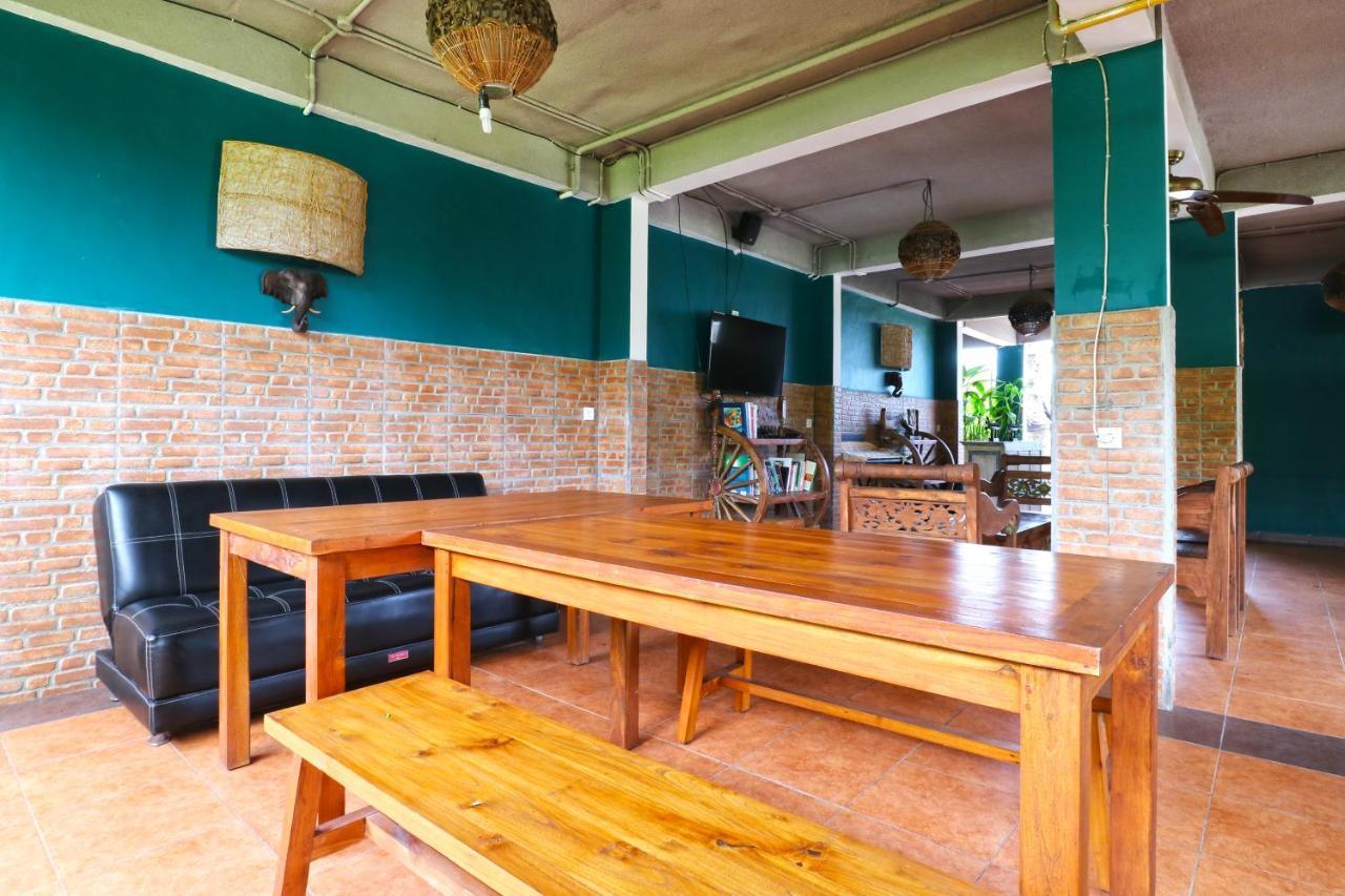 Clover Bali House Ungasan Buitenkant foto